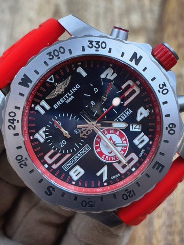 Часы Breitling