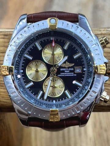 Часы Breitling