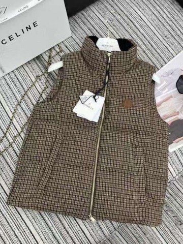 Жилет Moncler