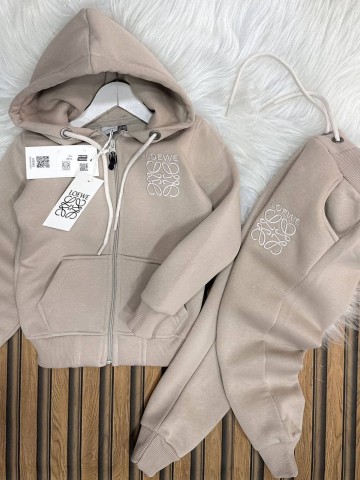 Костюм Loewe