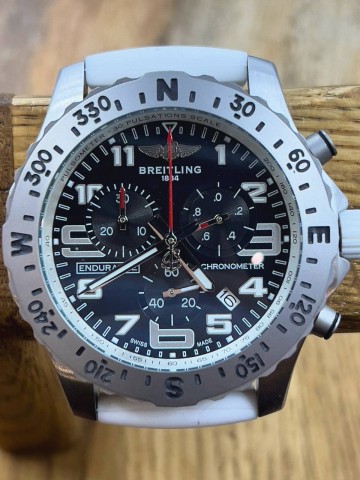 Часы Breitling