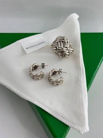 Серьги Bottega Veneta