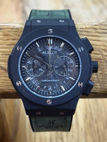 Часы Hublot