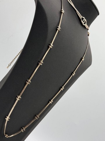 Бусы CHANEL