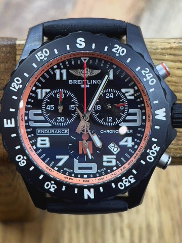 Часы Breitling