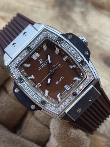 Часы Hublot