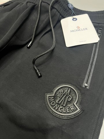Спортивные штаны Moncler