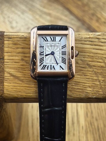 Часы Cartier