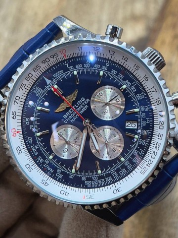Часы Breitling