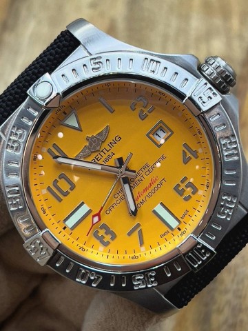 Часы Breitling