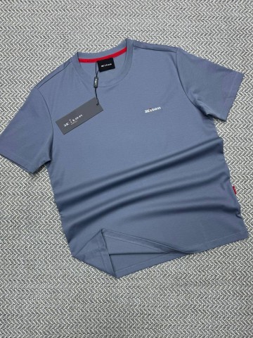 Футболка Kiton