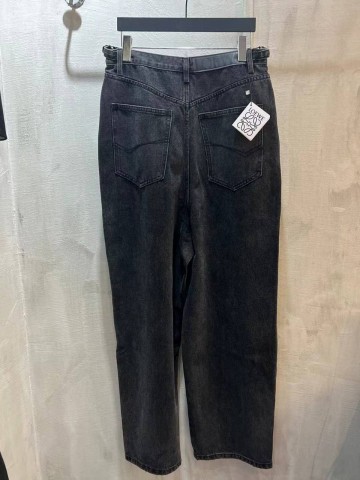 Джинсы Loewe