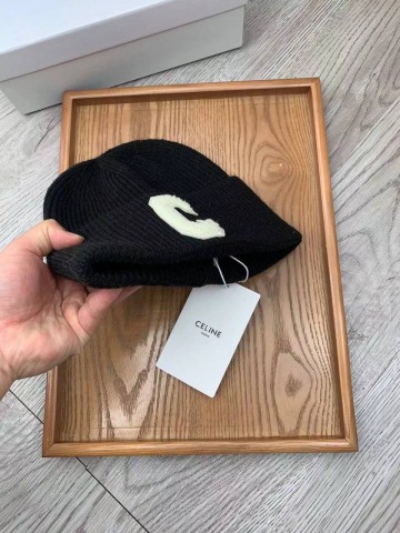 Шапка Celine