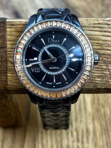 Часы Dior