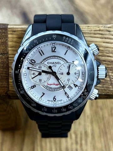 Часы CHANEL