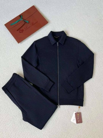 Прогулочный костюм Loro Piana