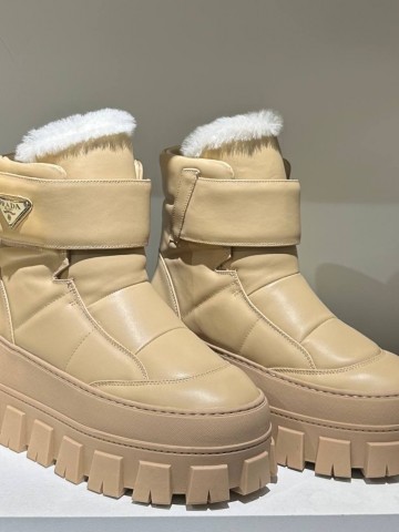 Дутики Prada