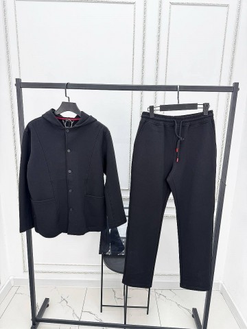 Прогулочный костюм Kiton