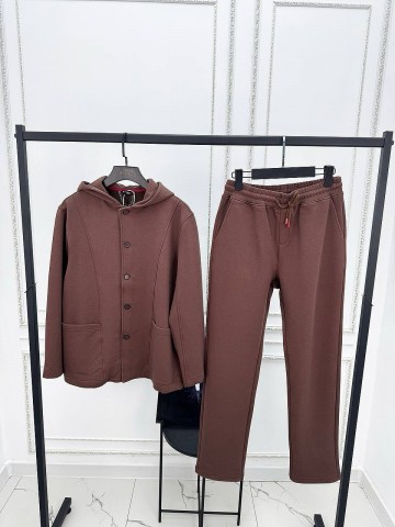 Прогулочный костюм Kiton
