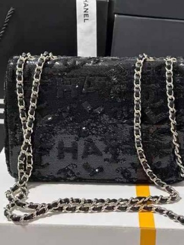Сумка CHANEL