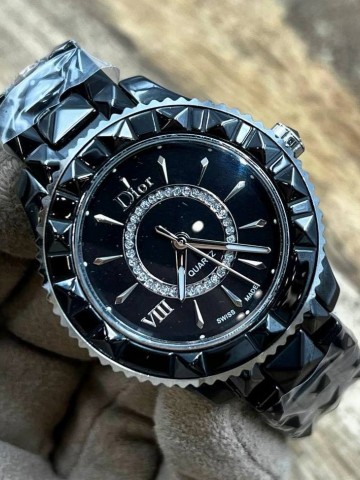 Часы Dior