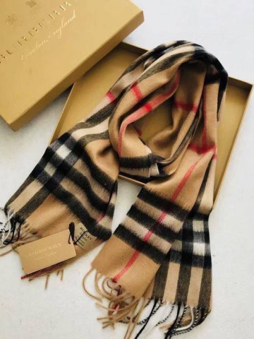 Шарф Burberry