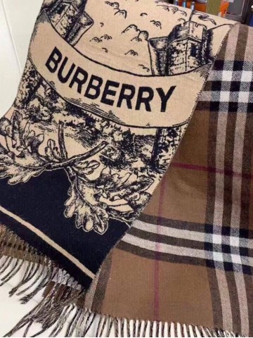 Шарф Burberry