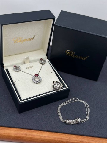 Набор Chopard (кулон + серьги)