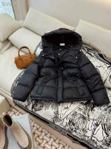 Пуховик MaxMara