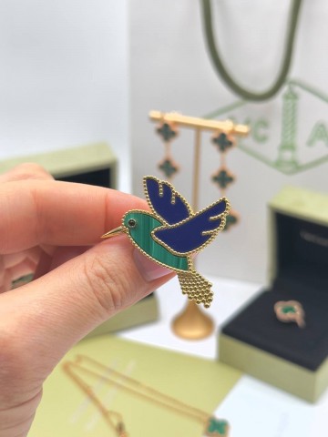 Брошь Van Cleef & Arpels