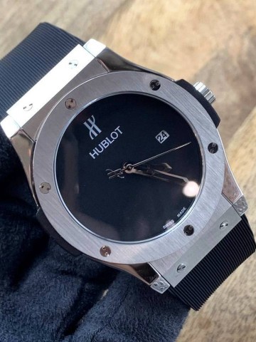 Часы Hublot