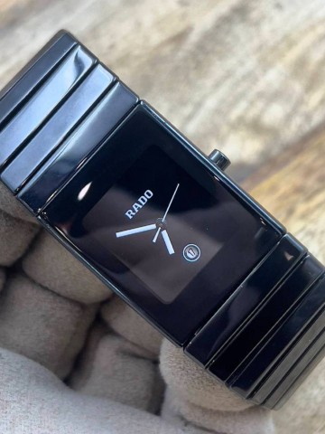 Часы Rado