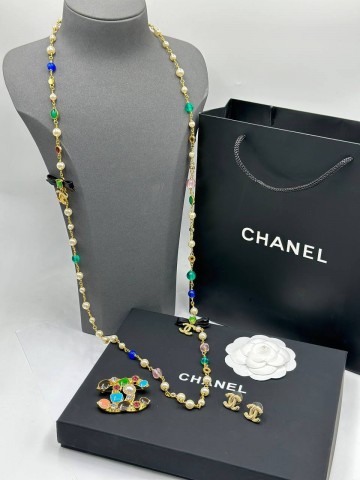 Колье CHANEL