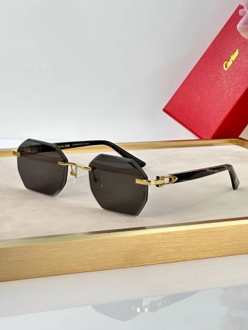 Солнцезащитные очки Cartier