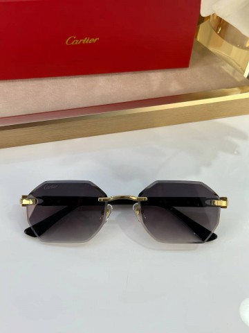 Солнцезащитные очки Cartier