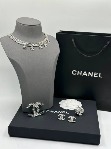 Чокер CHANEL
