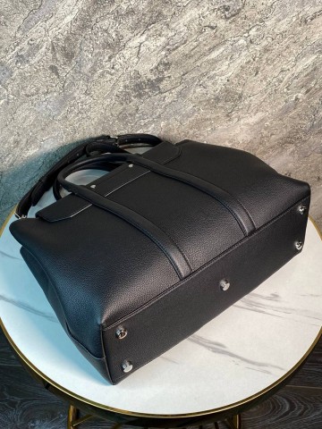 Портфель Louis Vuitton