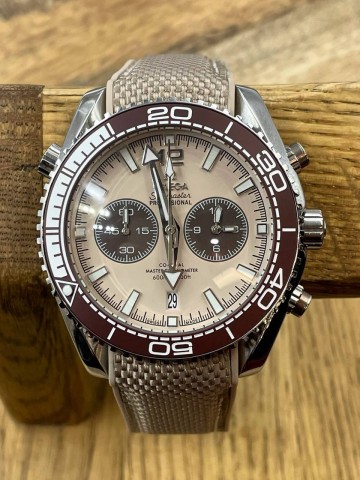 Часы Omega