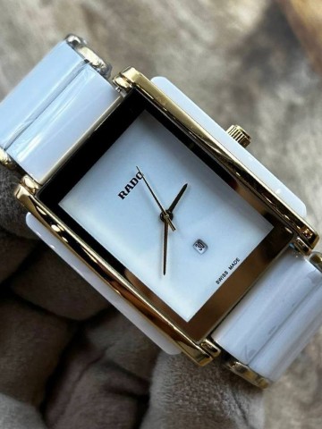 Часы Rado