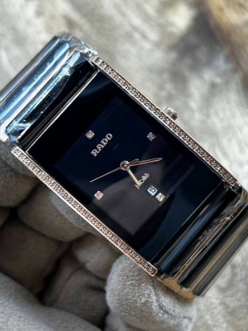 Часы Rado