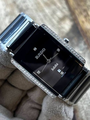 Часы Rado
