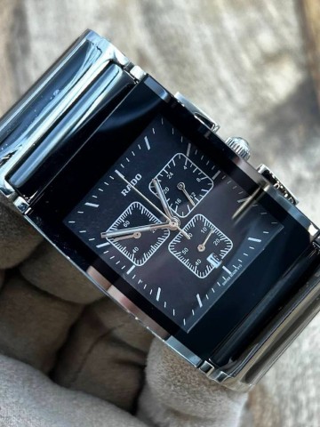 Часы Rado