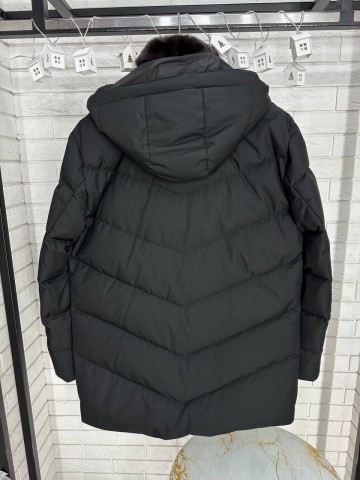 Пуховик Kiton