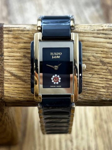 Часы Rado