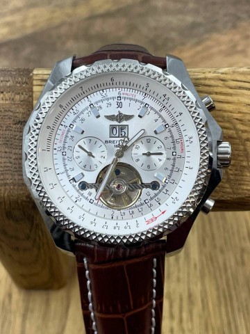 Часы Breitling