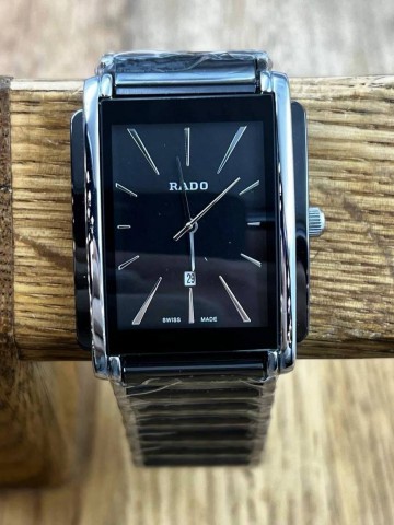Часы Rado