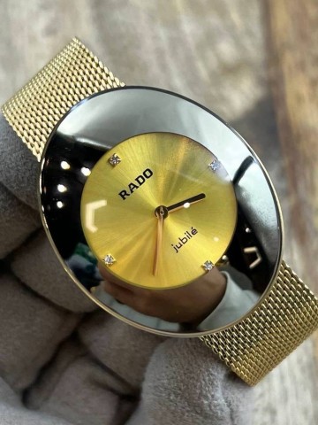 Часы Rado