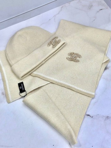 Комплект CHANEL (шапка + шарф)