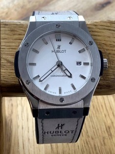 Часы Hublot