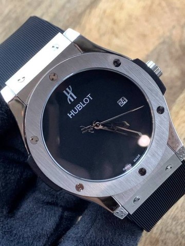Часы Hublot